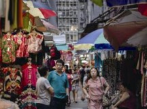 振兴香港经济莫犯方向错误